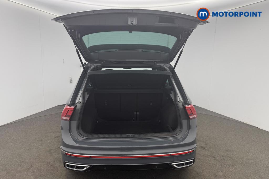 Volkswagen Tiguan R-Line Automatic Petrol SUV - Stock Number (1562391) - 22nd supplementary image