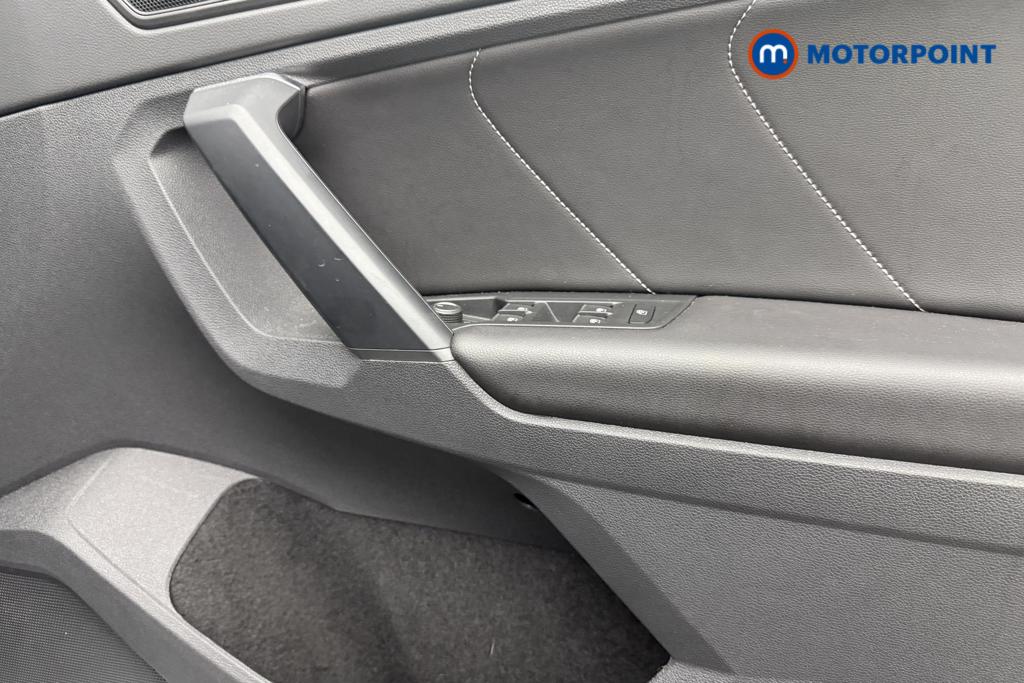 Volkswagen Tiguan R-Line Edition Automatic Diesel SUV - Stock Number (1562582) - 19th supplementary image