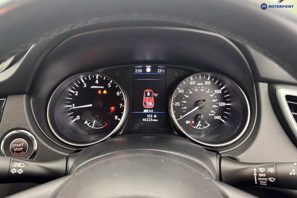 Nissan Qashqai N-Connecta Manual Petrol SUV - Stock Number (1563165) - 4th supplementary image