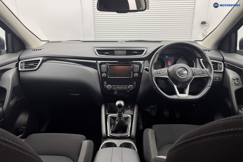 Nissan Qashqai N-Connecta Manual Petrol SUV - Stock Number (1563165) - 11th supplementary image
