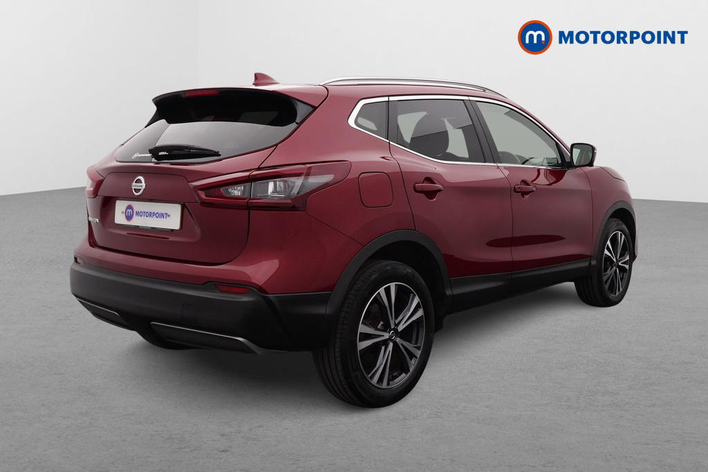 Nissan Qashqai N-Connecta Manual Petrol SUV - Stock Number (1563165) - Drivers side rear corner