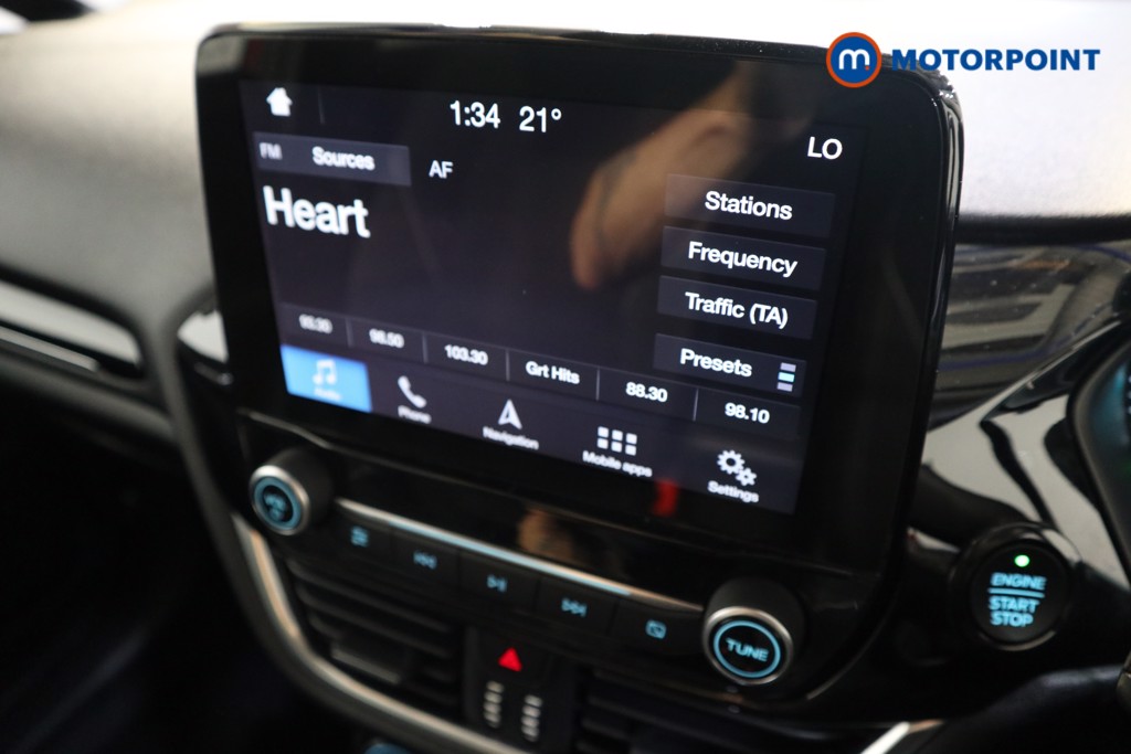 Ford Fiesta Titanium Manual Petrol Hatchback - Stock Number (1563181) - 6th supplementary image