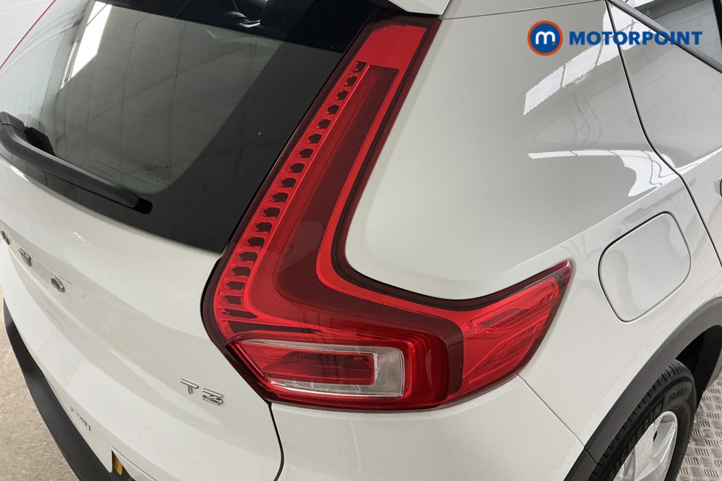 Volvo Xc40 Momentum Manual Petrol SUV - Stock Number (1563335) - 27th supplementary image