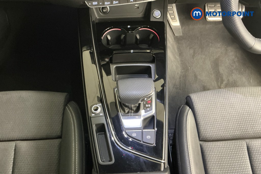 Audi A4 Black Edition Automatic Petrol Saloon - Stock Number (1563348) - 11th supplementary image