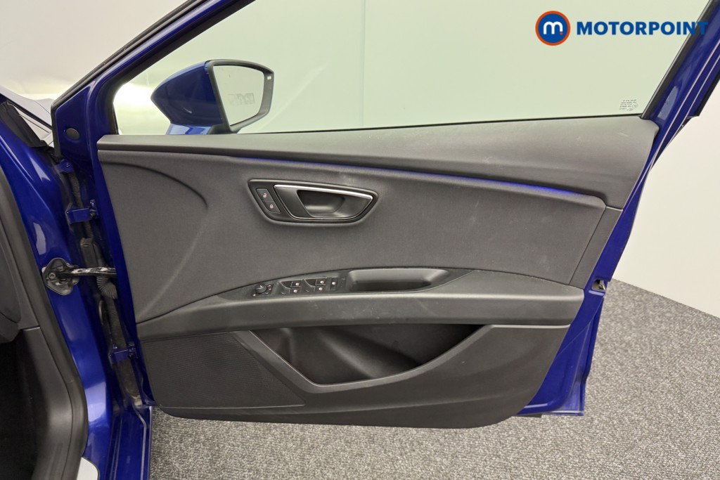 Seat Leon FR Manual Petrol Hatchback - Stock Number (1563557) - 16th supplementary image