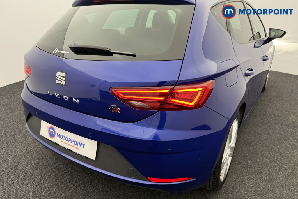 Seat Leon FR Manual Petrol Hatchback - Stock Number (1563557) - 23rd supplementary image