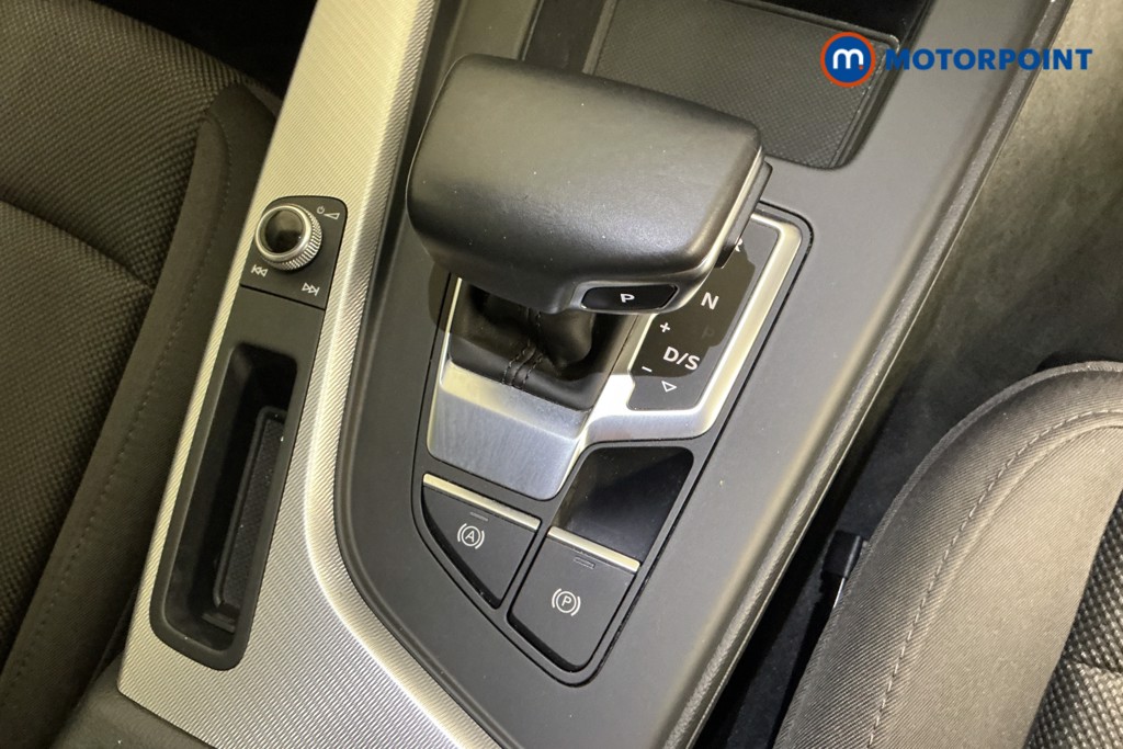 Audi A4 Technik Automatic Diesel Estate - Stock Number (1563596) - 14th supplementary image