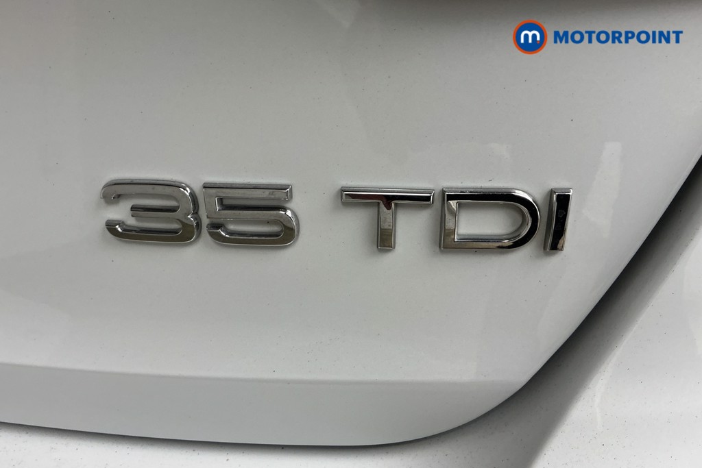 Audi A4 Technik Automatic Diesel Estate - Stock Number (1563596) - 27th supplementary image