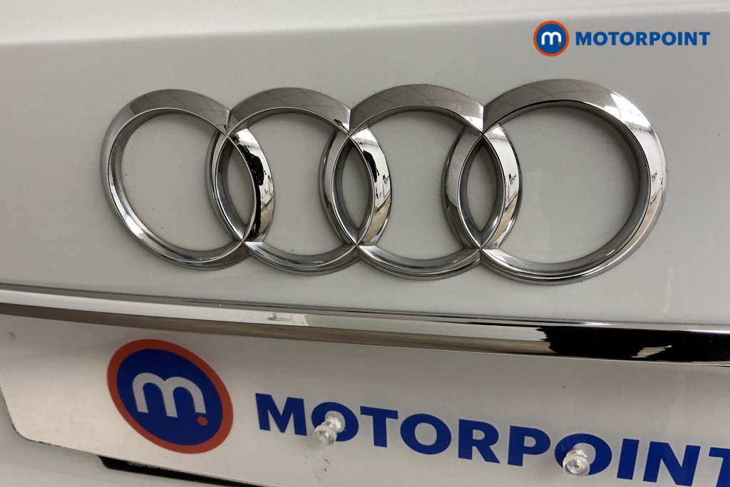 Audi A4 Technik Automatic Diesel Estate - Stock Number (1563596) - 29th supplementary image