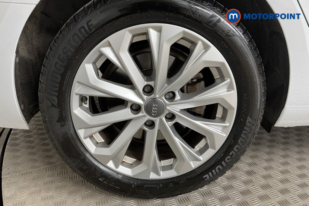 Audi A4 Technik Automatic Diesel Estate - Stock Number (1563596) - 34th supplementary image