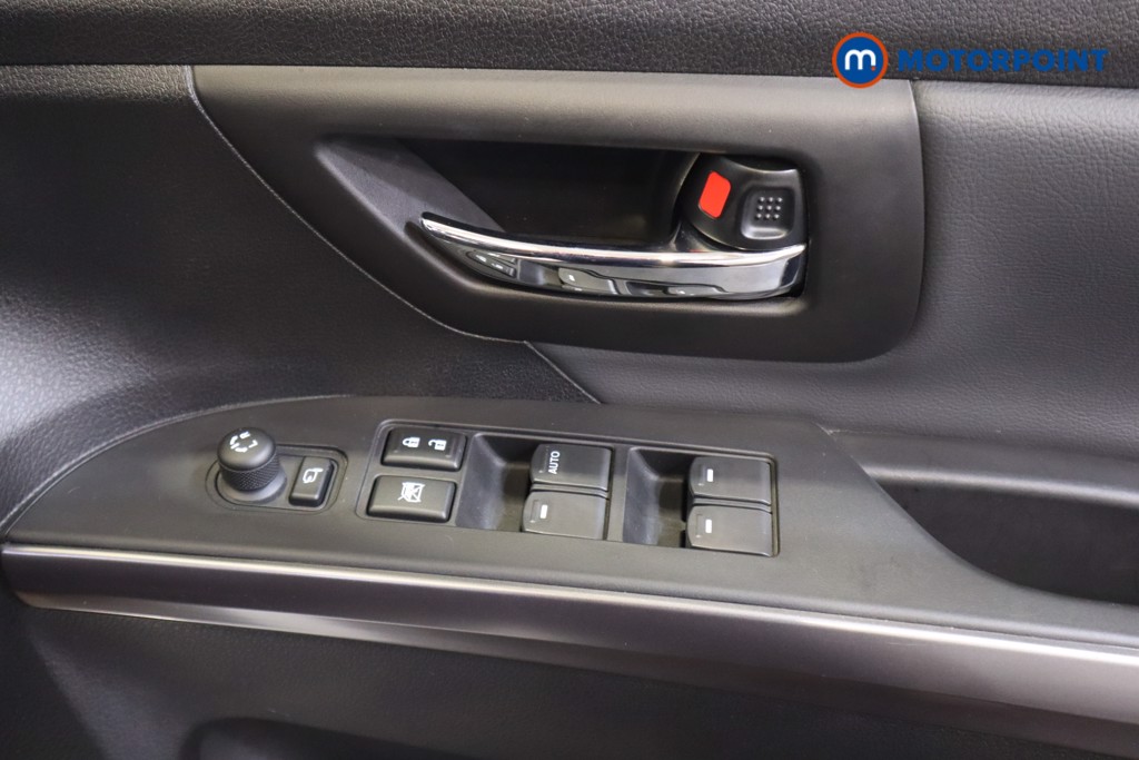 Suzuki S-Cross Ultra Automatic Petrol-Electric Hybrid SUV - Stock Number (1563599) - 9th supplementary image