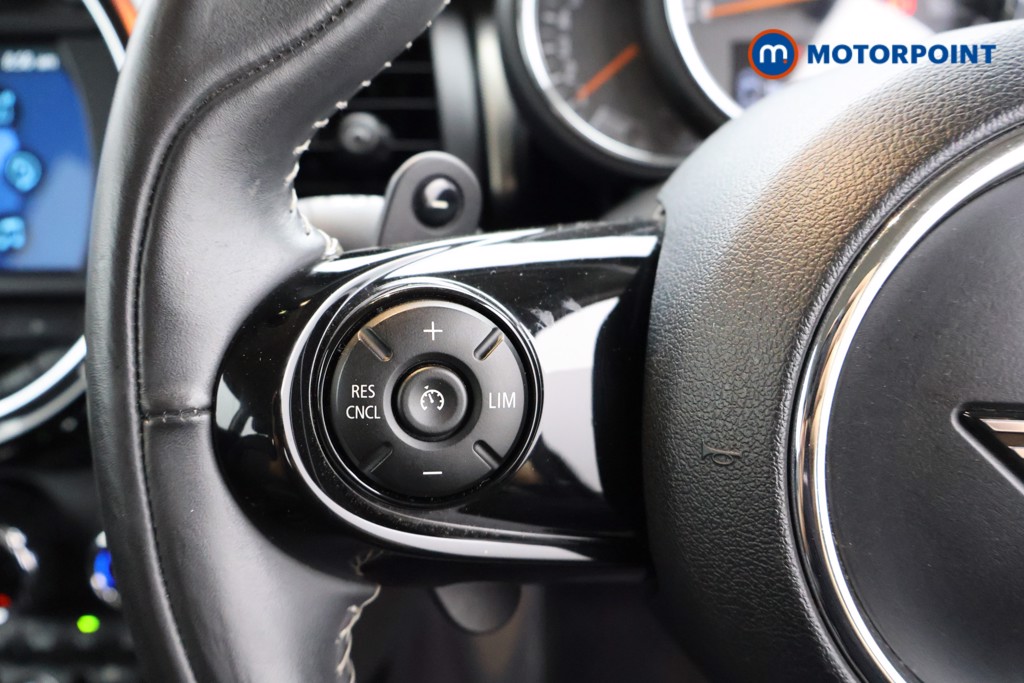 Mini Hatchback Cooper S Exclusive Automatic Petrol Hatchback - Stock Number (1563606) - 2nd supplementary image