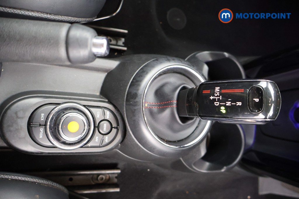 Mini Hatchback Cooper S Exclusive Automatic Petrol Hatchback - Stock Number (1563606) - 7th supplementary image