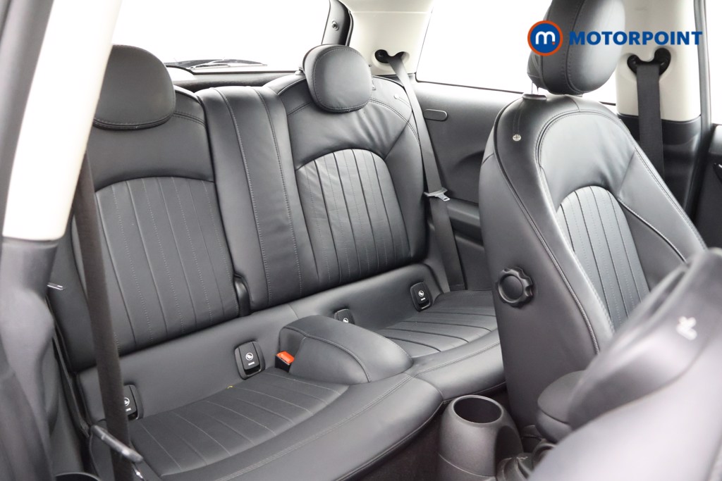 Mini Hatchback Cooper S Exclusive Automatic Petrol Hatchback - Stock Number (1563606) - 12th supplementary image