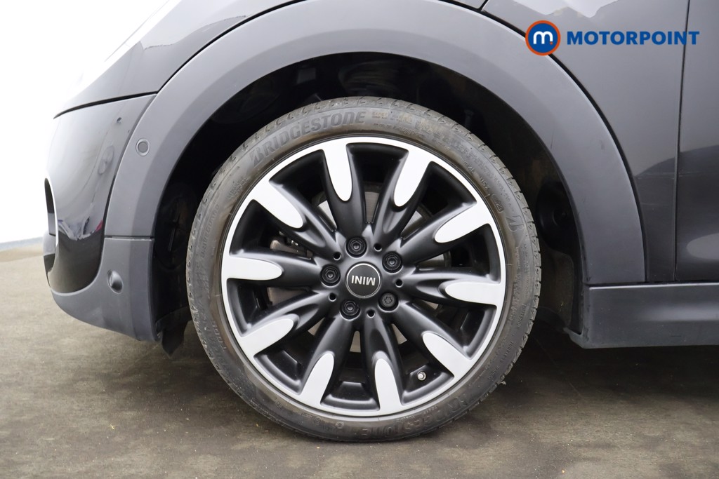 Mini Hatchback Cooper S Exclusive Automatic Petrol Hatchback - Stock Number (1563606) - 17th supplementary image