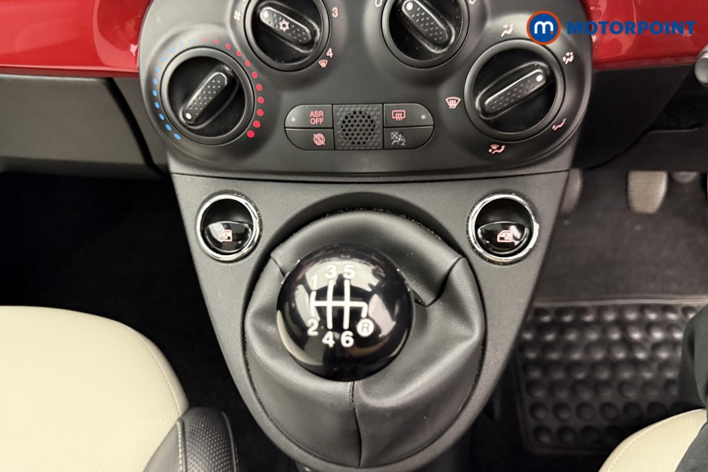 Fiat 500 Dolcevita Manual Petrol-Electric Hybrid Hatchback - Stock Number (1563772) - 10th supplementary image
