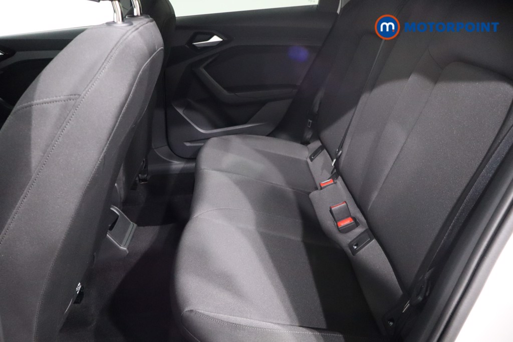 Audi A1 Technik Manual Petrol Hatchback - Stock Number (1563874) - 5th supplementary image