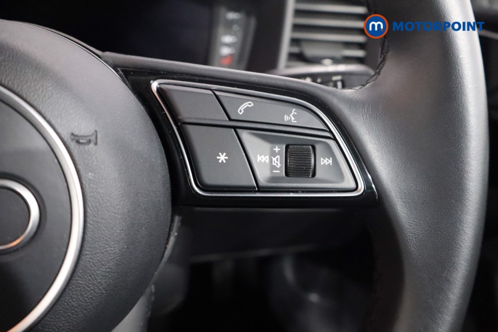Audi A1 Technik Manual Petrol Hatchback - Stock Number (1563874) - 8th supplementary image
