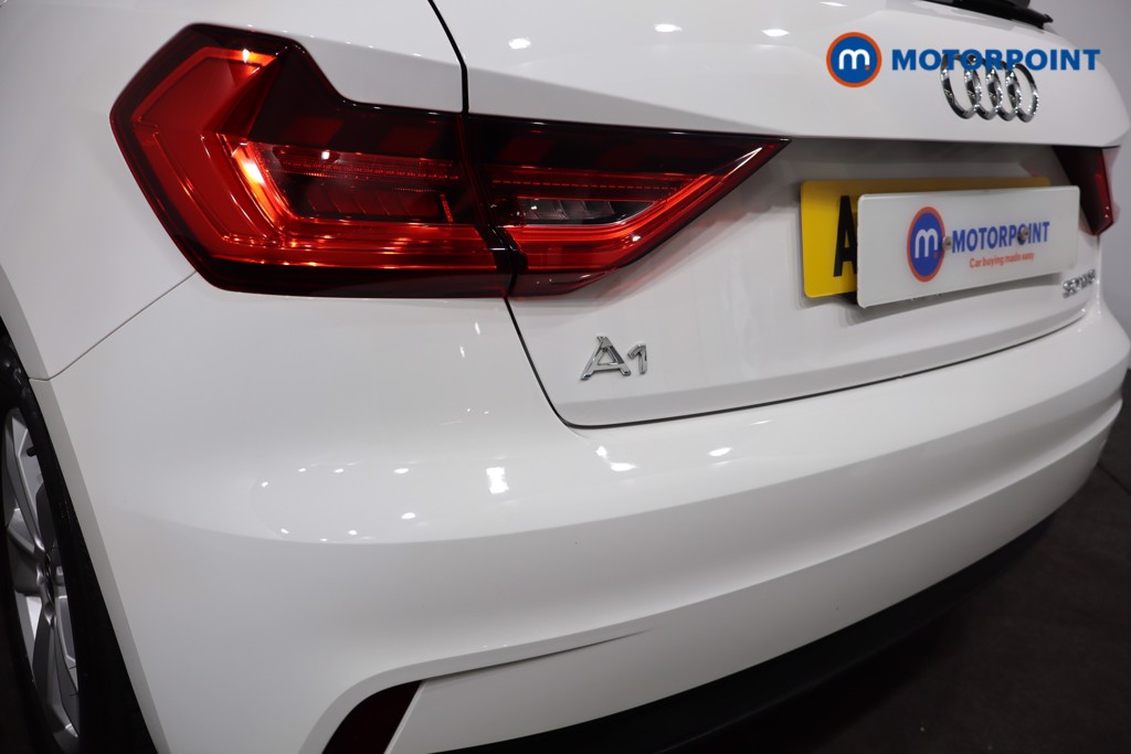 Audi A1 Technik Manual Petrol Hatchback - Stock Number (1563874) - 32nd supplementary image