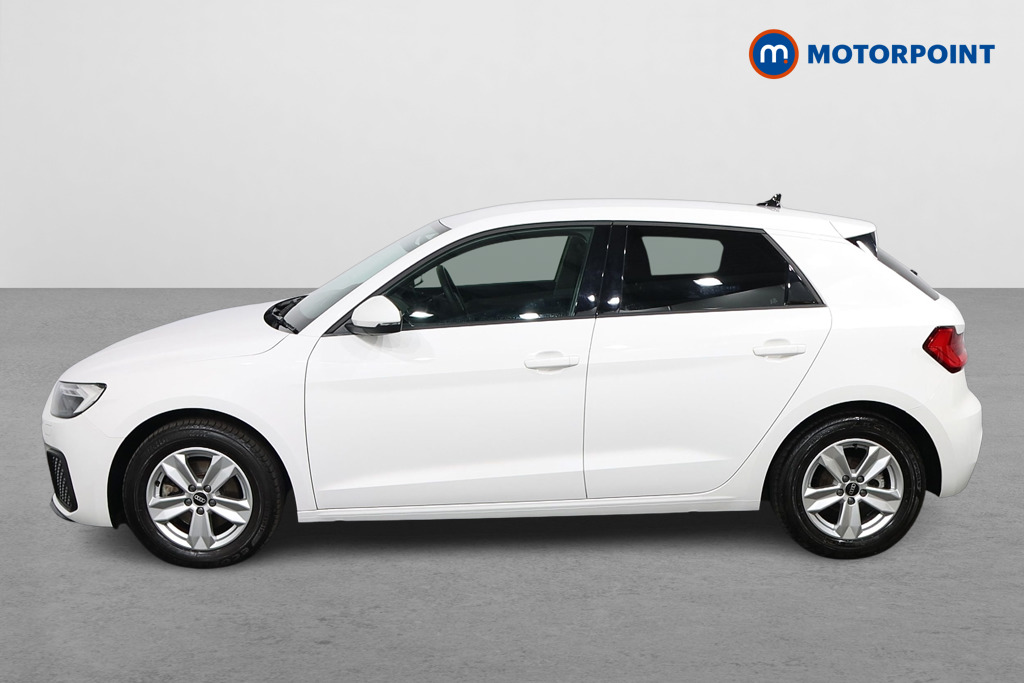 Audi A1 Technik Manual Petrol Hatchback - Stock Number (1563874) - Passenger side