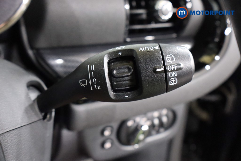 Mini Clubman Cooper Sport Manual Petrol Estate - Stock Number (1563957) - 16th supplementary image