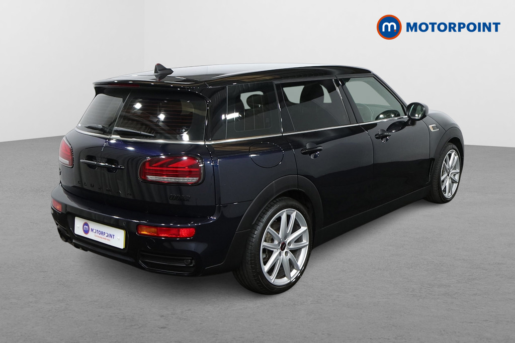 Mini Clubman Cooper Sport Manual Petrol Estate - Stock Number (1563957) - Drivers side rear corner