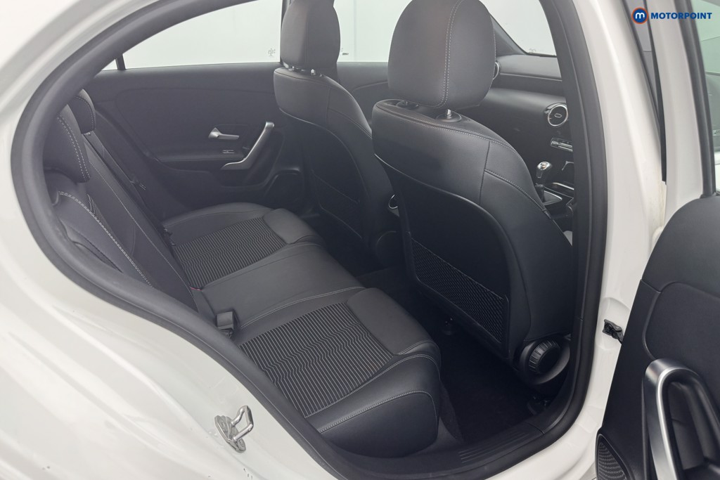 Mercedes-Benz A Class Sport Manual Petrol Hatchback - Stock Number (1564033) - 7th supplementary image