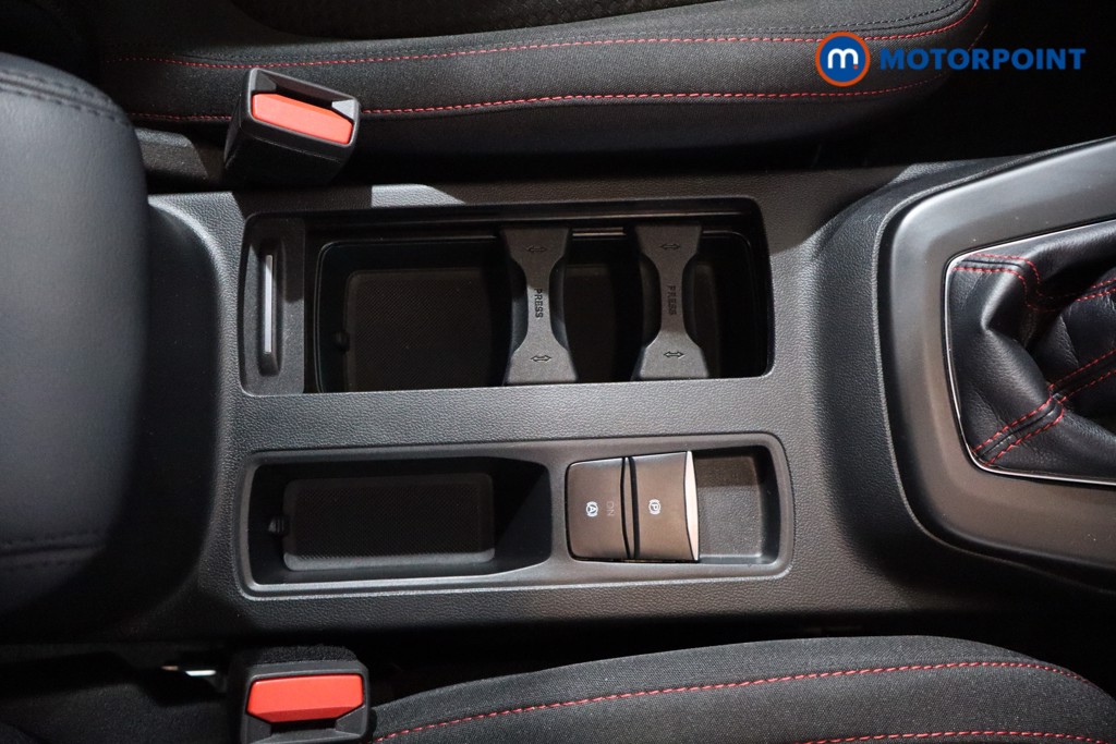 Ford Focus St-Line Manual Petrol-Electric Hybrid Hatchback - Stock Number (1564248) - 18th supplementary image