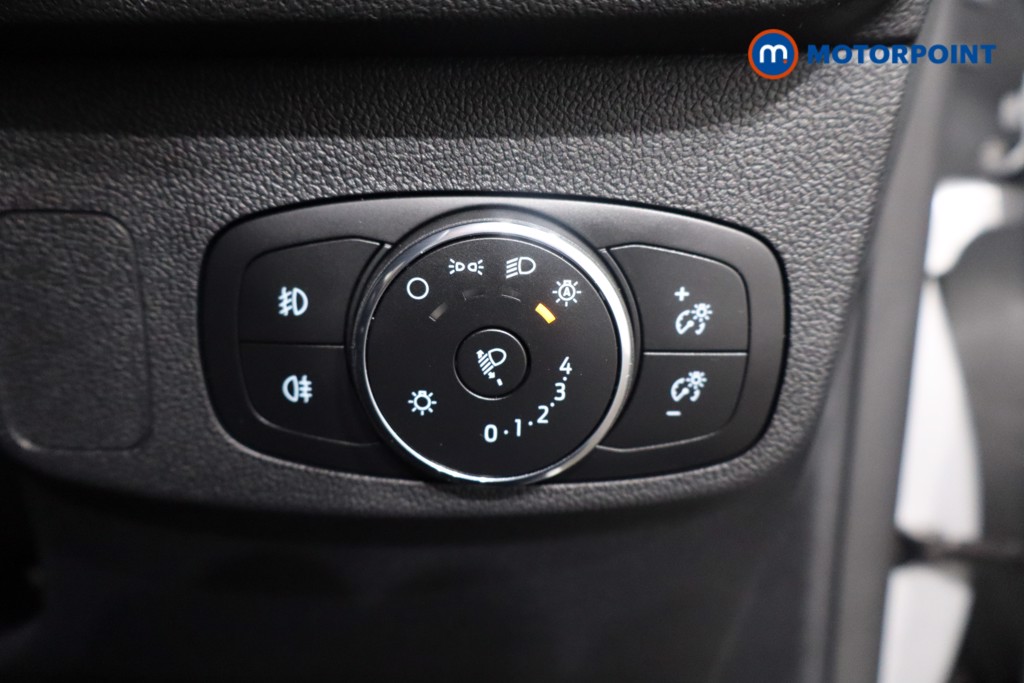 Ford Focus St-Line Manual Petrol-Electric Hybrid Hatchback - Stock Number (1564248) - 22nd supplementary image