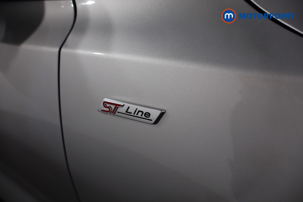 Ford Focus St-Line Manual Petrol-Electric Hybrid Hatchback - Stock Number (1564248) - 25th supplementary image