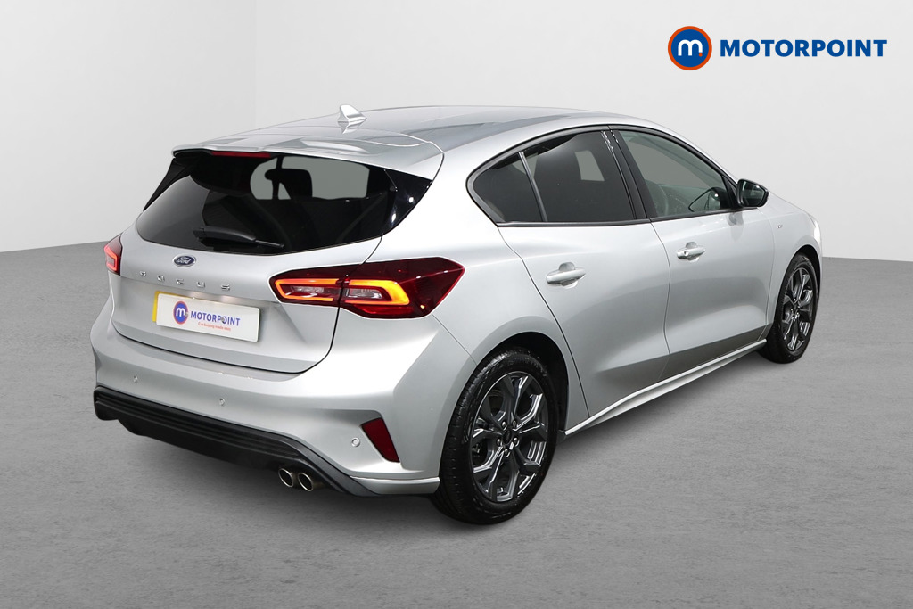 Ford Focus St-Line Manual Petrol-Electric Hybrid Hatchback - Stock Number (1564248) - Drivers side rear corner