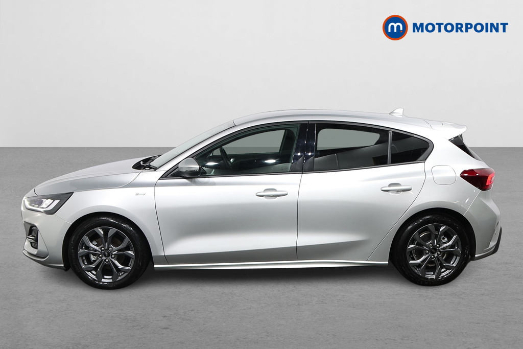 Ford Focus St-Line Manual Petrol-Electric Hybrid Hatchback - Stock Number (1564248) - Passenger side