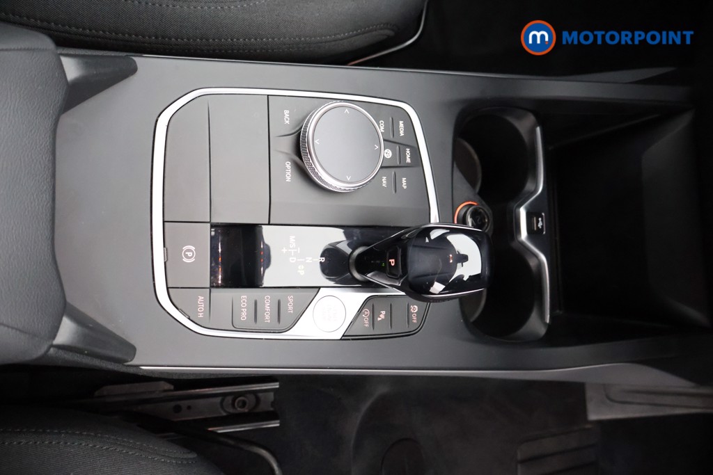 BMW 1 Series SE Automatic Petrol Hatchback - Stock Number (1564333) - 6th supplementary image