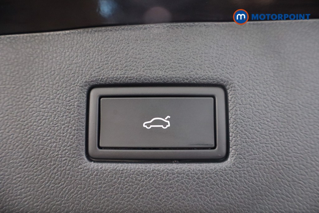 Ford Explorer Premium Automatic Electric SUV - Stock Number (1564599) - 34th supplementary image
