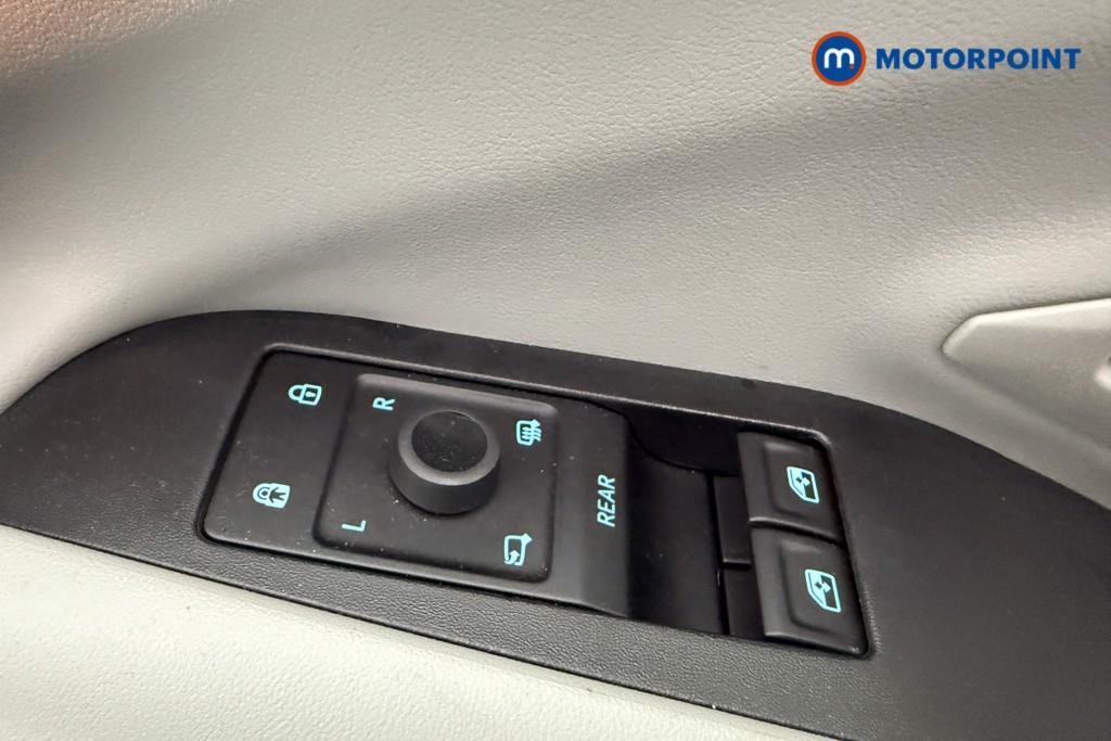 Ford Explorer Premium Automatic Electric SUV - Stock Number (1564602) - 16th supplementary image
