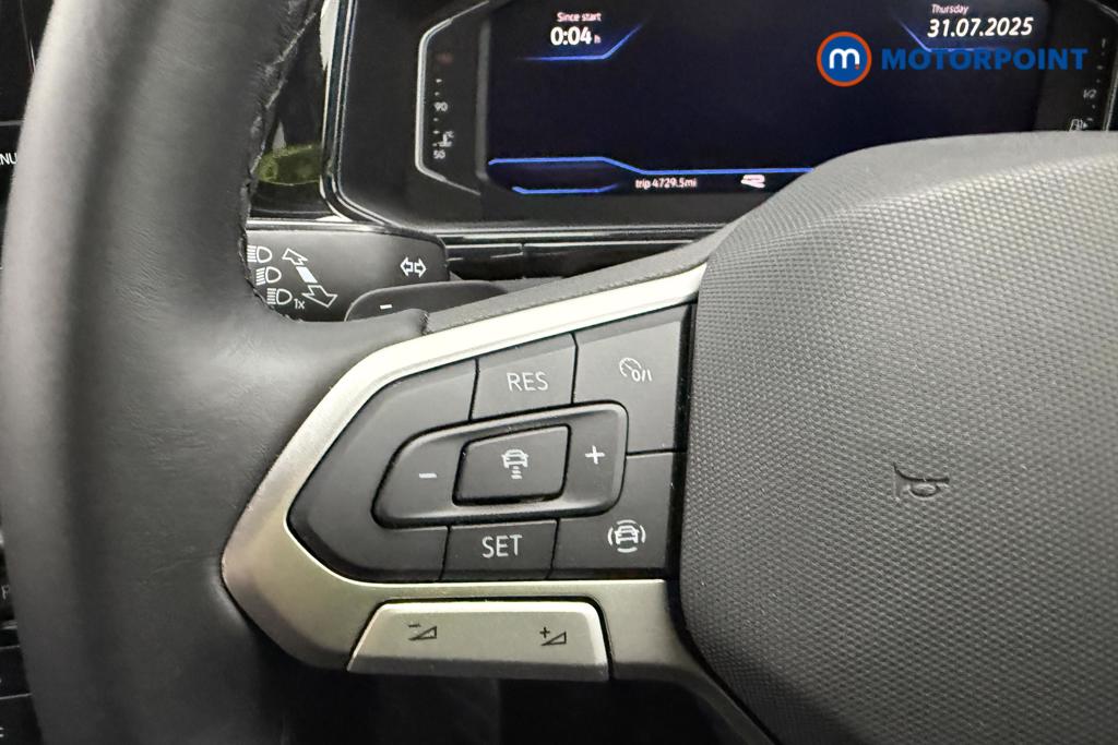 Volkswagen T-Roc R-Line Automatic Petrol SUV - Stock Number (1564742) - 14th supplementary image