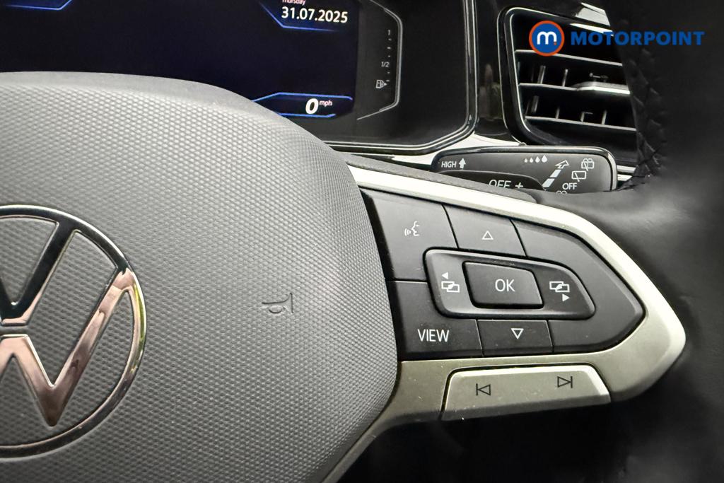 Volkswagen T-Roc R-Line Automatic Petrol SUV - Stock Number (1564742) - 15th supplementary image
