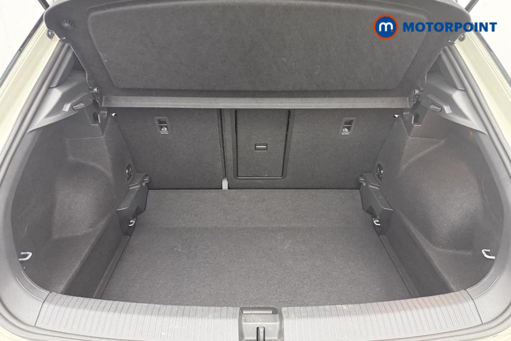 Volkswagen T-Roc R-Line Automatic Petrol SUV - Stock Number (1564742) - 23rd supplementary image