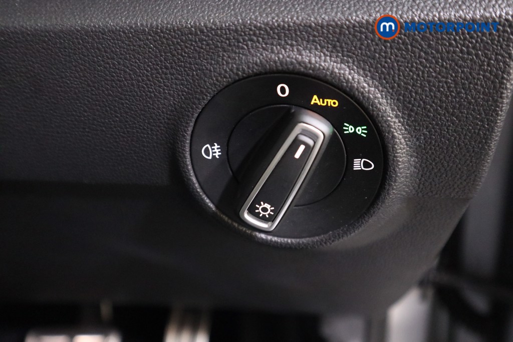 Volkswagen T-Roc R-Line Automatic Diesel SUV - Stock Number (1564840) - 9th supplementary image