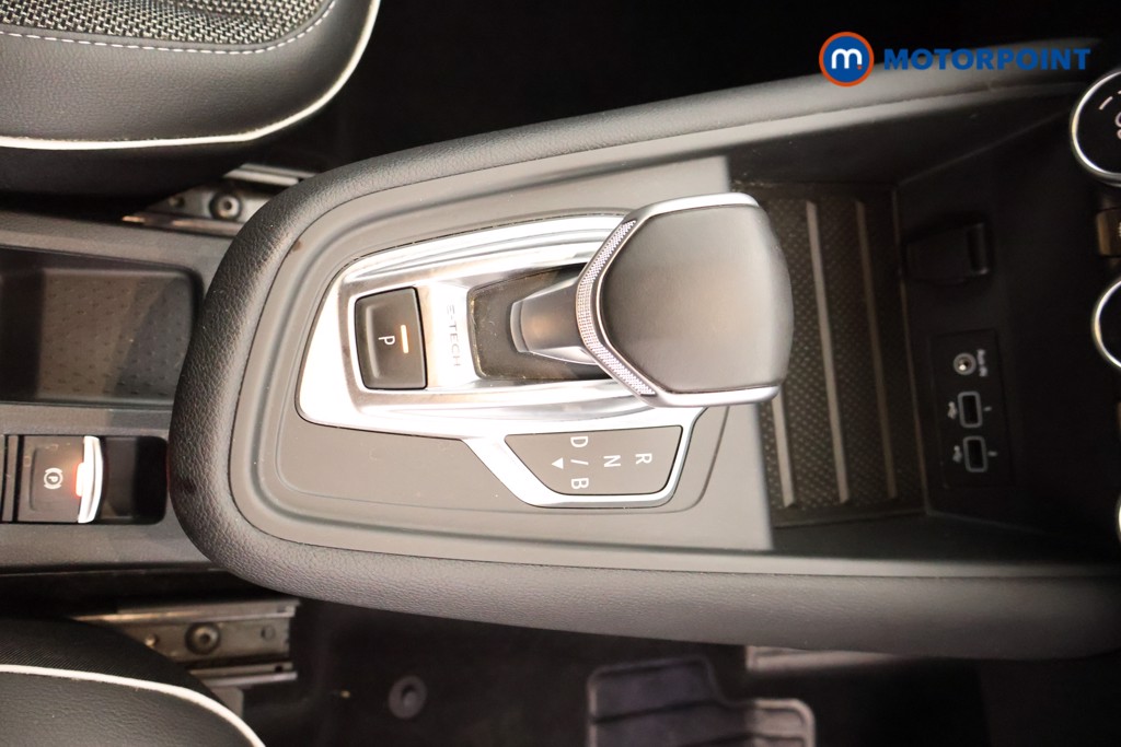 Renault Captur S Edition Automatic Petrol Plug-In Hybrid SUV - Stock Number (1564865) - 6th supplementary image