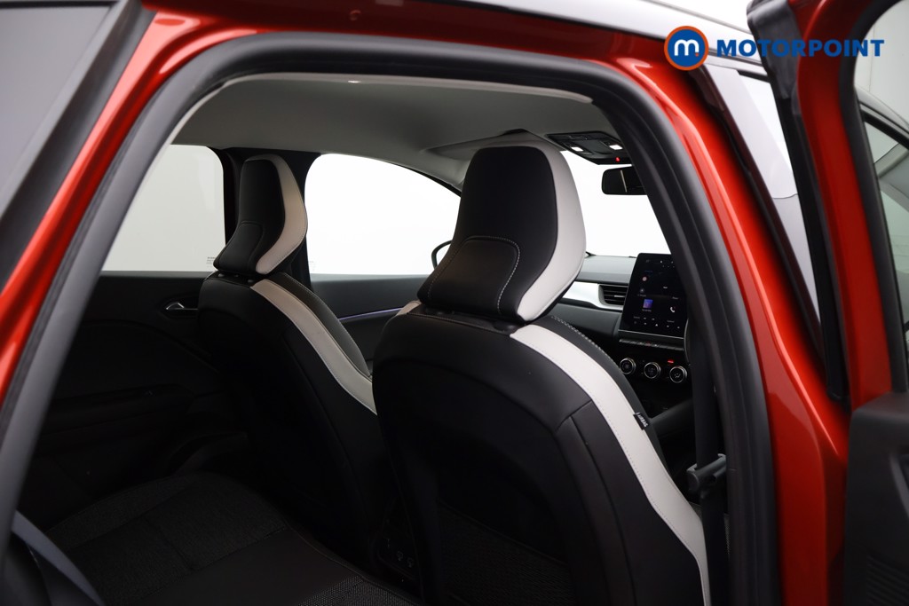 Renault Captur S Edition Automatic Petrol Plug-In Hybrid SUV - Stock Number (1564865) - 13th supplementary image