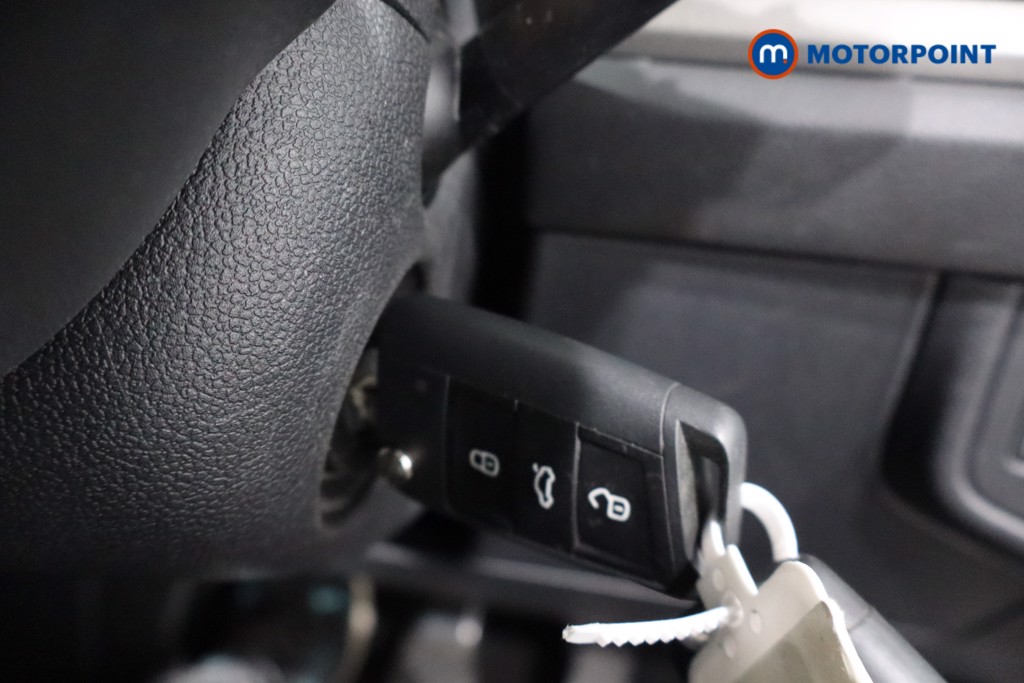 Volkswagen Polo SE Manual Petrol Hatchback - Stock Number (1564932) - 13th supplementary image