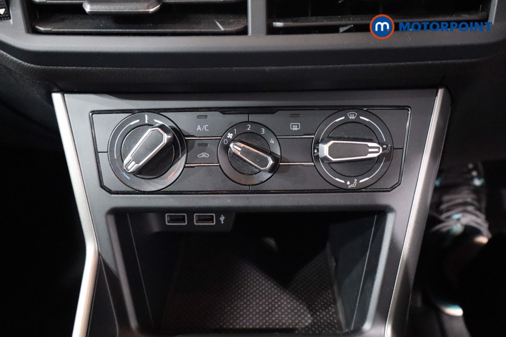 Volkswagen Polo SE Manual Petrol Hatchback - Stock Number (1564932) - 19th supplementary image