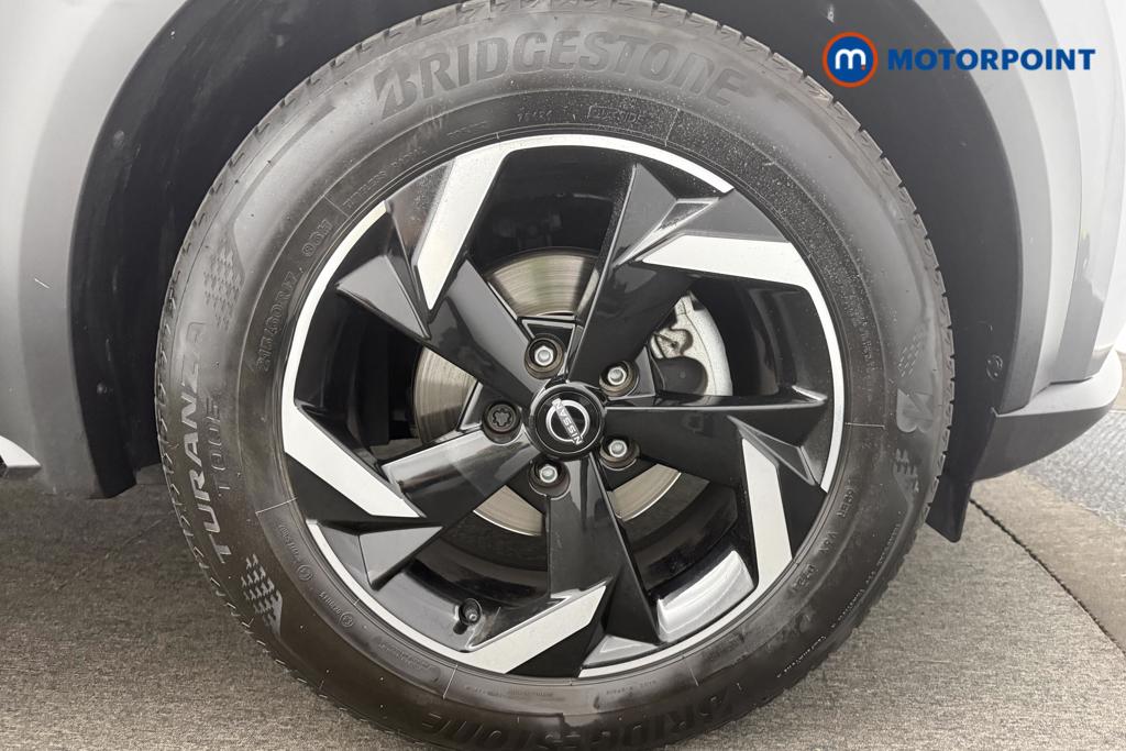 Nissan Juke N-Connecta Automatic Petrol SUV - Stock Number (1564986) - 11th supplementary image