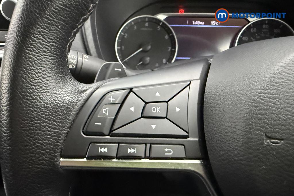 Nissan Juke N-Connecta Automatic Petrol SUV - Stock Number (1564986) - 14th supplementary image
