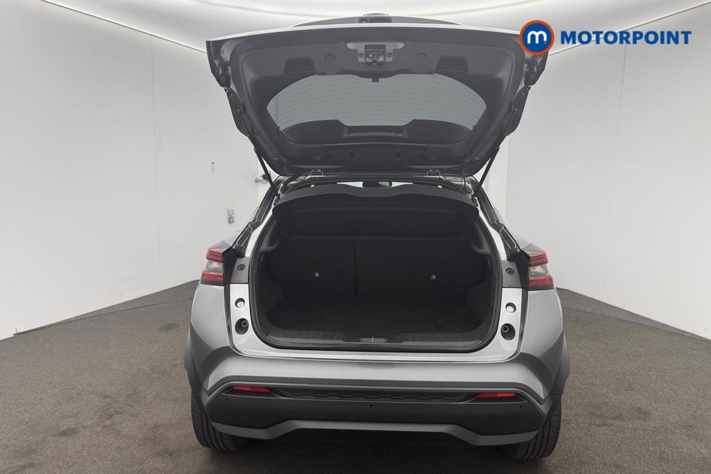 Nissan Juke N-Connecta Automatic Petrol SUV - Stock Number (1564986) - 21st supplementary image