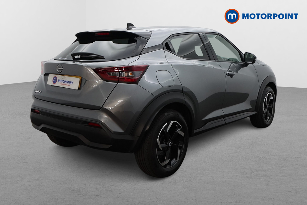 Nissan Juke N-Connecta Automatic Petrol SUV - Stock Number (1564986) - Drivers side rear corner
