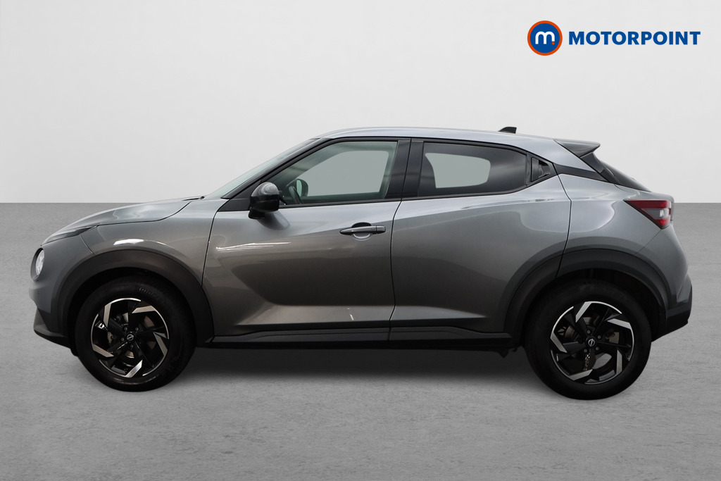 Nissan Juke N-Connecta Automatic Petrol SUV - Stock Number (1564986) - Passenger side
