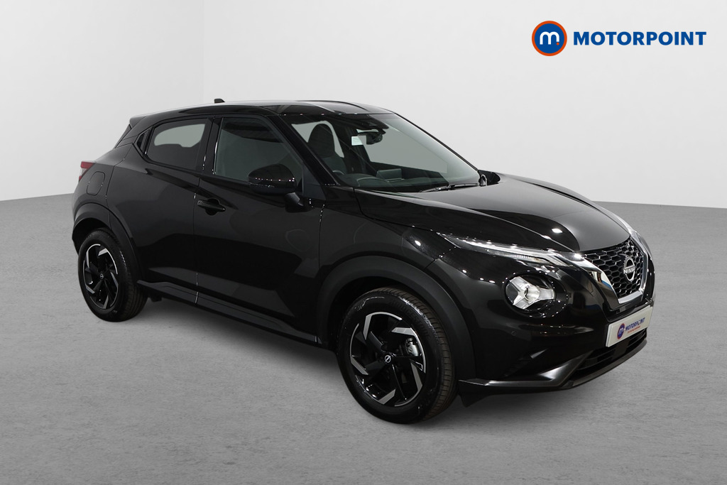 Nissan Juke N-Connecta Automatic Petrol SUV - Stock Number (1564999) - Drivers side front corner