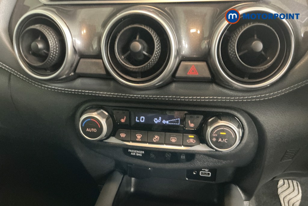 Nissan Juke Tekna Manual Petrol SUV - Stock Number (1565072) - 16th supplementary image